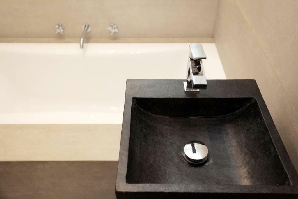 3 Pieces Luxe Croisette Apartman Cannes Kültér fotó